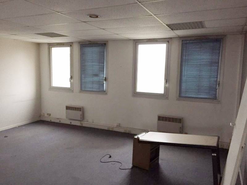 Photos avant rénovation bureau à Champagne au Mont d'Or